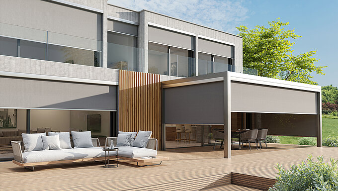 Terrasse mit Senkrechtmarkise Zip 6